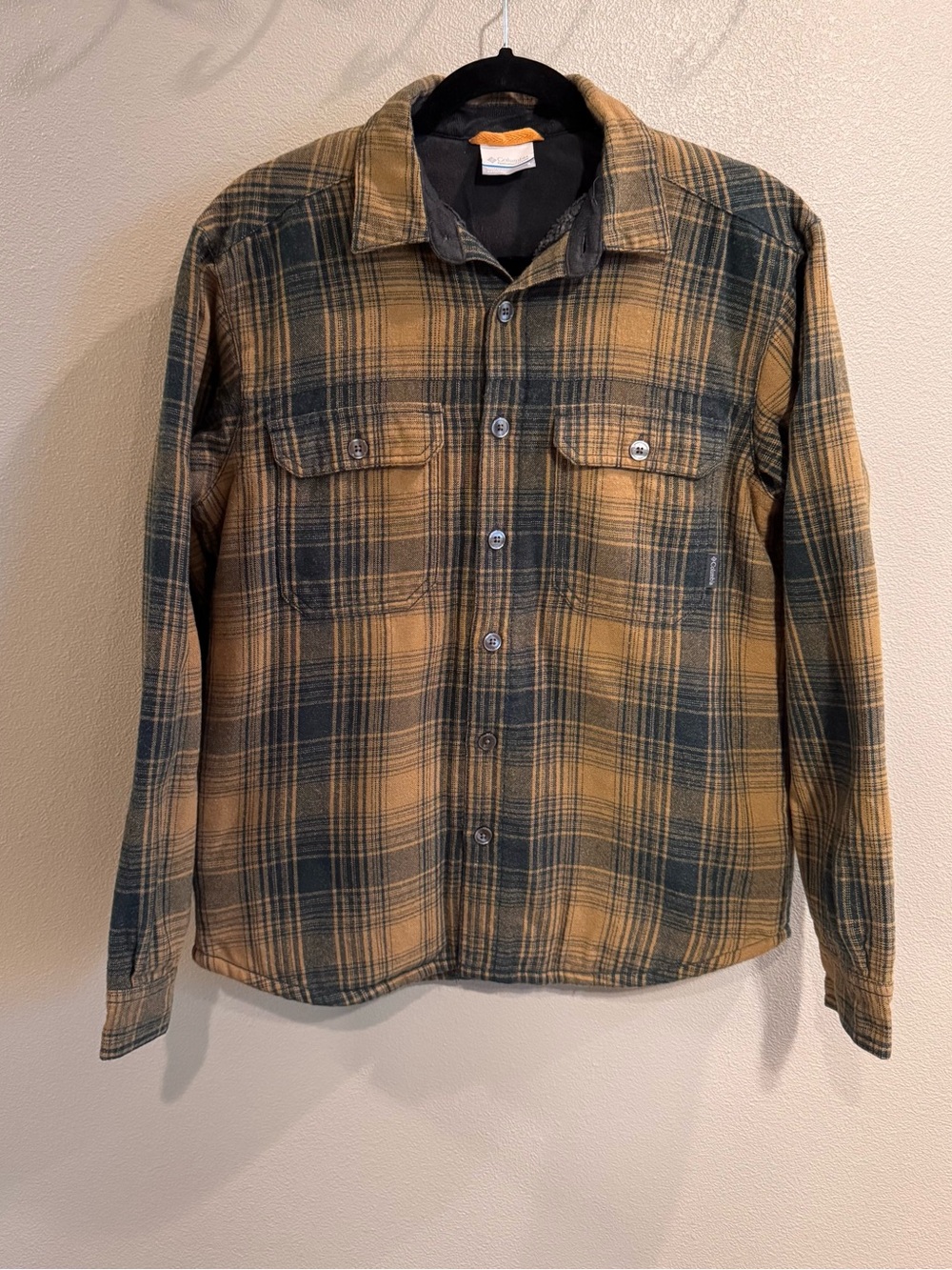 Carhartt Men's Plaid Shirt Jacket in Tan and Dark Green Fleece Lined
